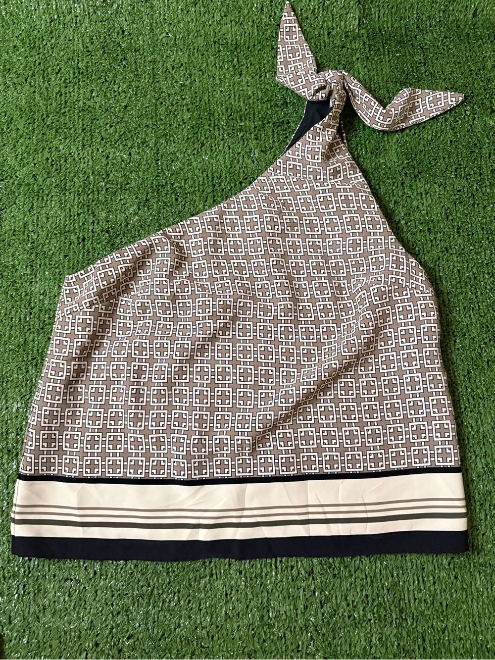 Abercrombie & Fitch One-Shoulder Geometric Print Dress in Brown, Cream and Black